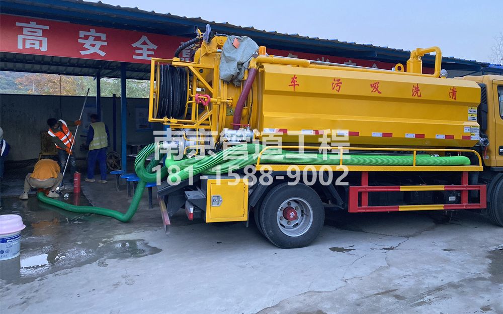 267兴隆中建工地抽粪